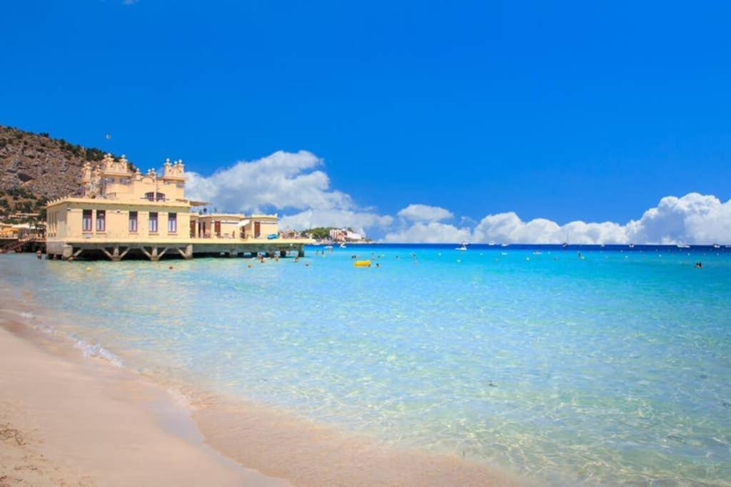 La Casetta Di Giuli Apartment ปาแลร์โม ภายนอก รูปภาพ