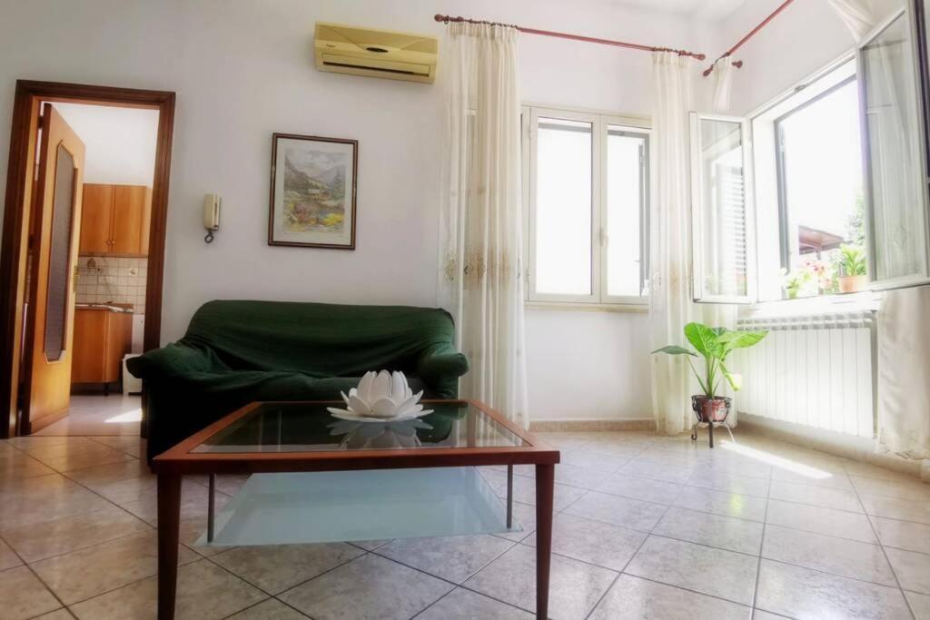 La Casetta Di Giuli Apartment ปาแลร์โม ภายนอก รูปภาพ